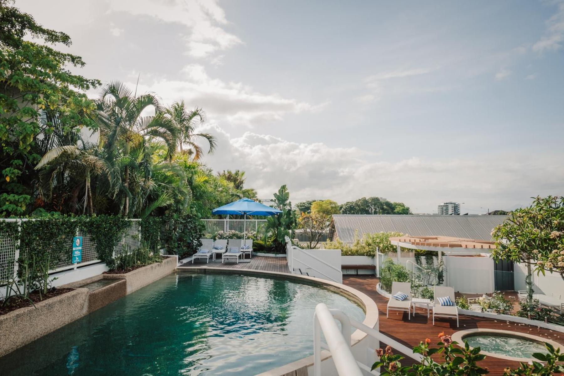 Sunshine Tower Hotel Cairns Dış mekan fotoğraf
