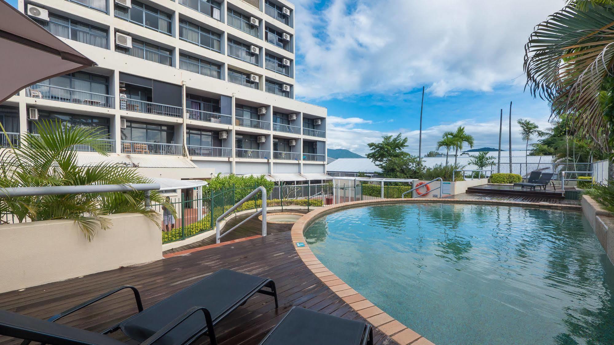 Sunshine Tower Hotel Cairns Dış mekan fotoğraf