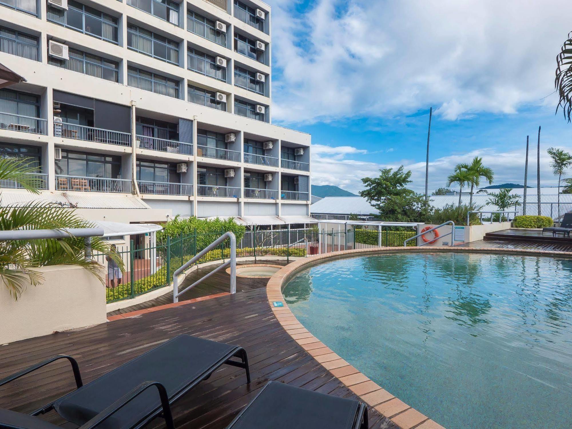 Sunshine Tower Hotel Cairns Dış mekan fotoğraf